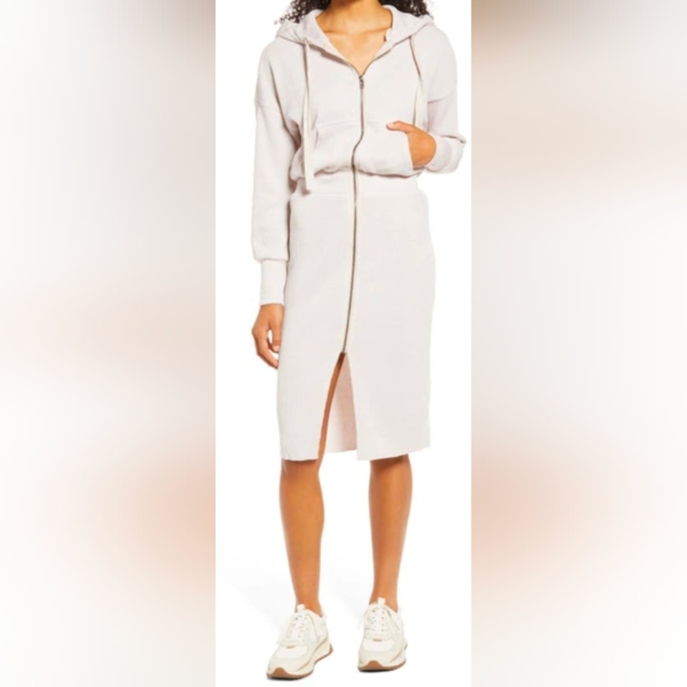 Elegant Long Sleeve Hooded Dress in Cream